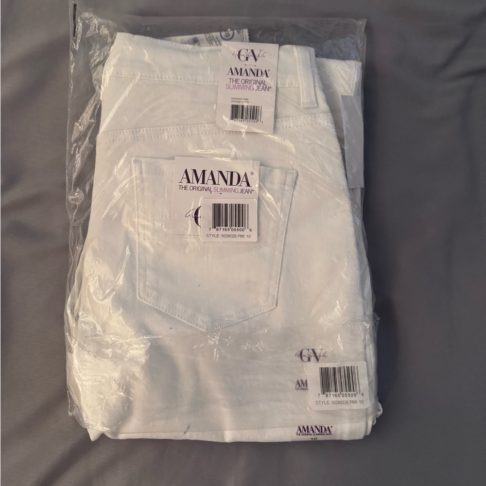 Gloria Vanderbilt White Amanda Jeans